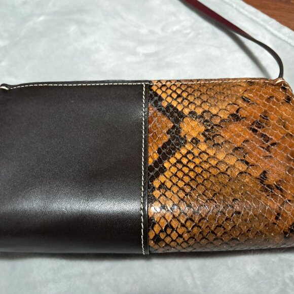 Tory Burch Miller Mixed Materials Wallet Crossbody in Dark Caramel Retail $378 - Picture 5 of 5